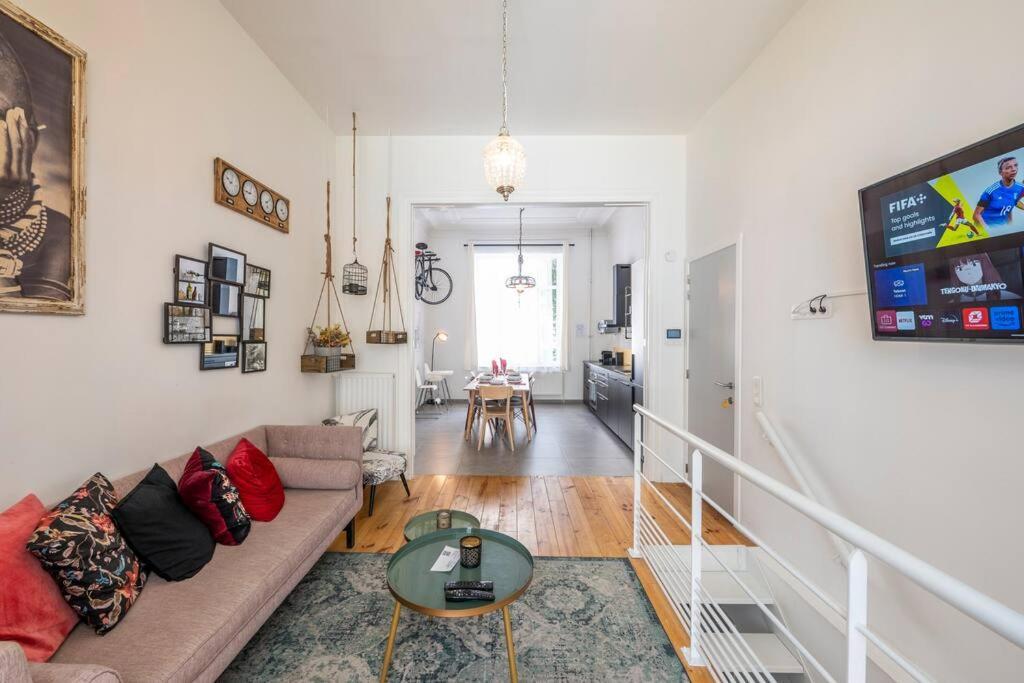 Superb 3 Bedroom & 3 Bathroom Duplex In Brussels City Centre Экстерьер фото