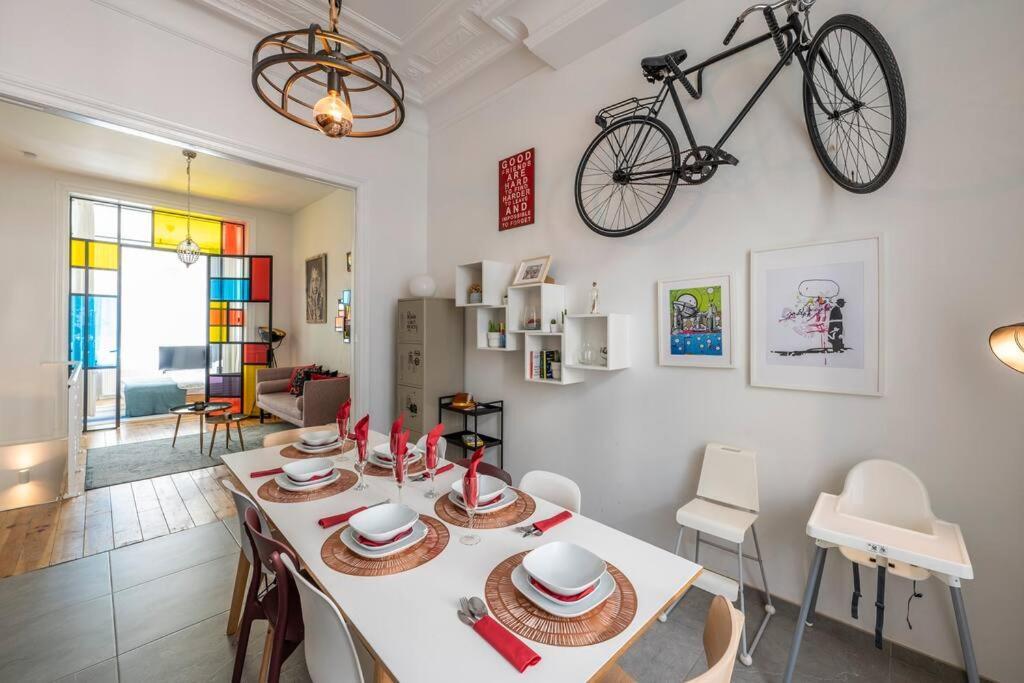 Superb 3 Bedroom & 3 Bathroom Duplex In Brussels City Centre Экстерьер фото