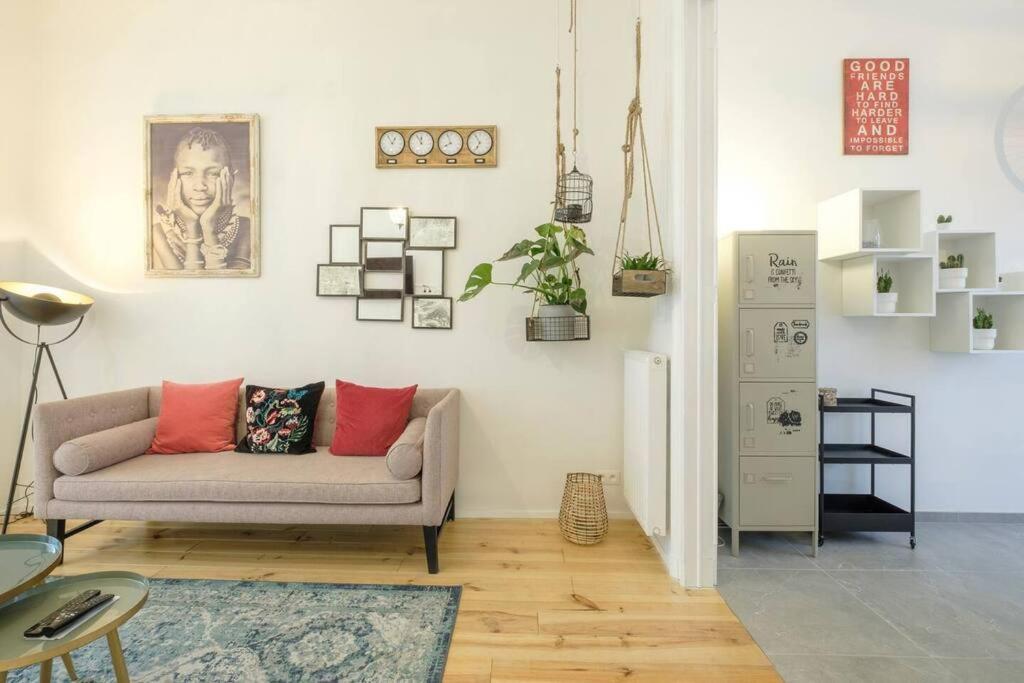 Superb 3 Bedroom & 3 Bathroom Duplex In Brussels City Centre Экстерьер фото