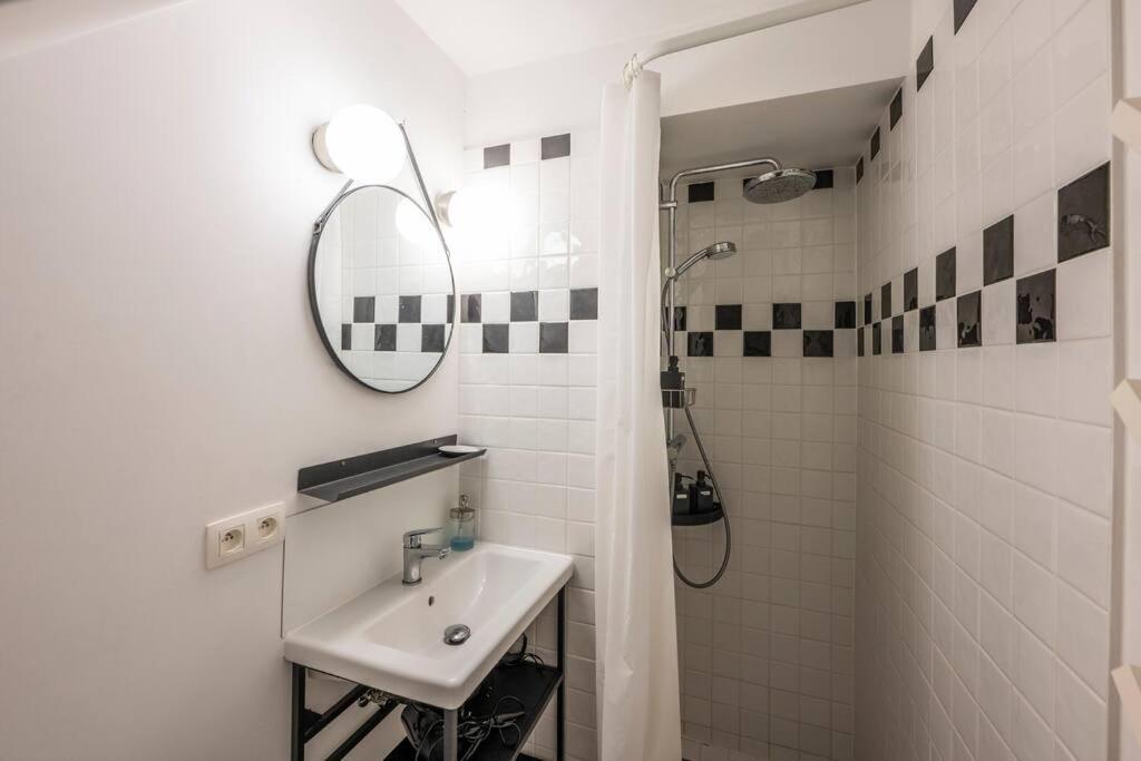 Superb 3 Bedroom & 3 Bathroom Duplex In Brussels City Centre Экстерьер фото